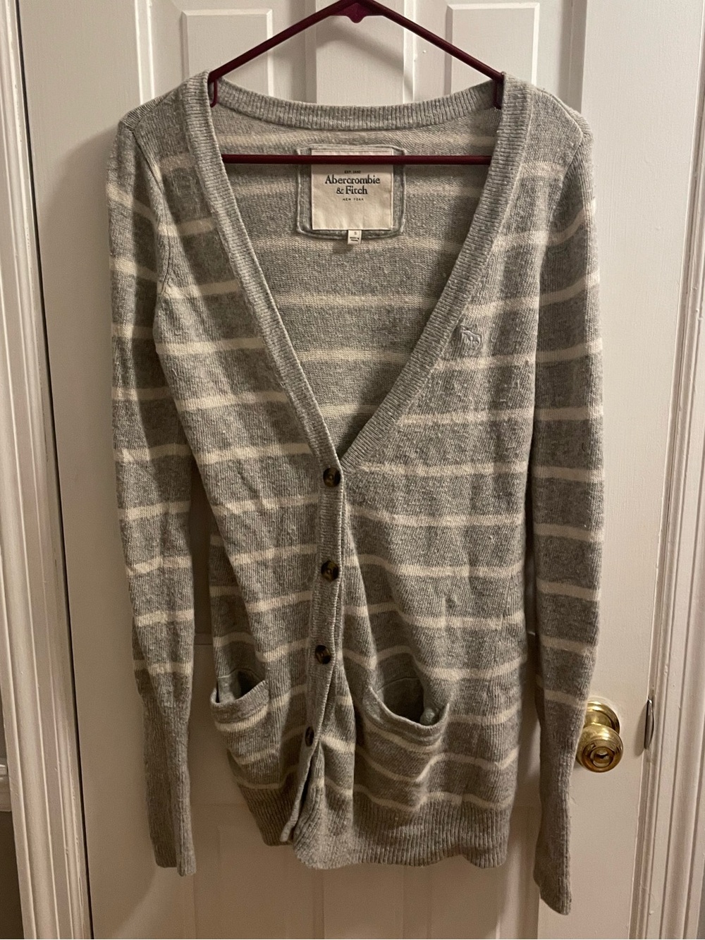 Vintage Y2K Abercrombie & Fitch striped cardigan sweater